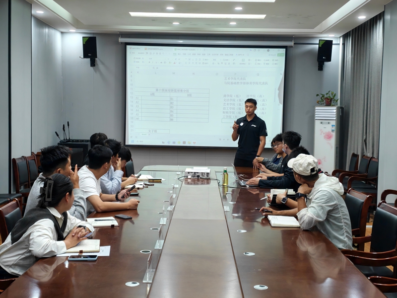 迎新篮球赛1.jpg 迎新篮球赛1.jpg